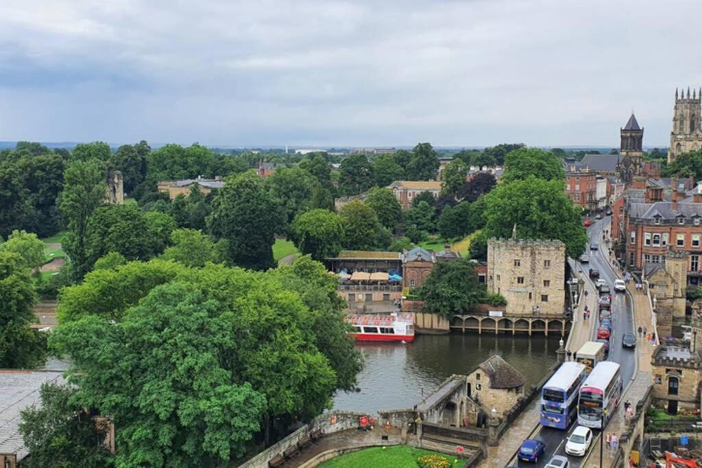 Luxury One Bedroom Apartment Within The City Walls York Buitenkant foto